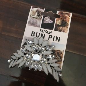 KITSCH bun pin